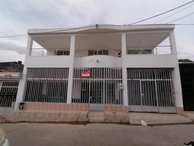 Casa En Venta En Cucuta En Aeropuerto V70264, 350 mt2, 3 habitaciones