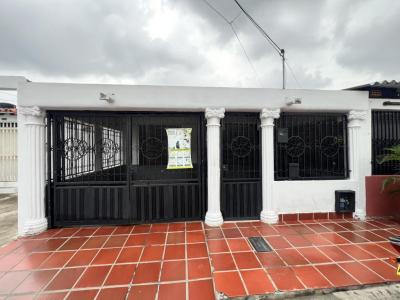 Casa En Venta En Cucuta En Prados Del Este V116562, 85 mt2, 3 habitaciones