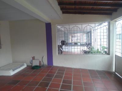 Casa En Venta En Cucuta En Niza V130632, 142 mt2, 3 habitaciones