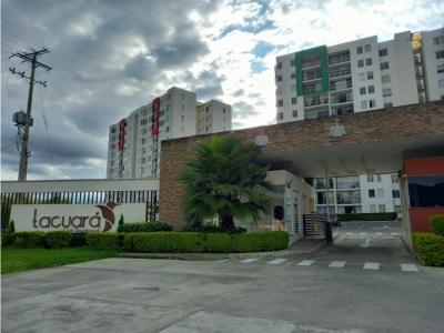 VENTA DE ESPECTACULAR CASA CLUB RESIDENCIAL TACUARÁ D/DAS, 110 mt2, 3 habitaciones