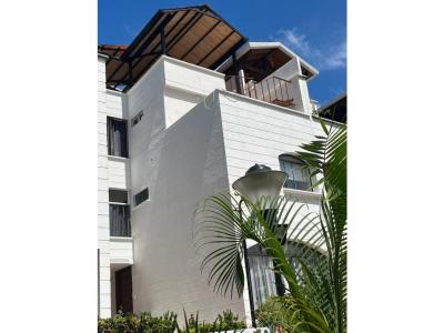 CASA EN VENTA EN LA ZAFRA CAÑAVERAL FLORIDABLANCA, 130 mt2, 5 habitaciones