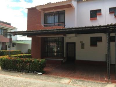 Casa En Venta En Girardot V127612, 96 mt2, 3 habitaciones