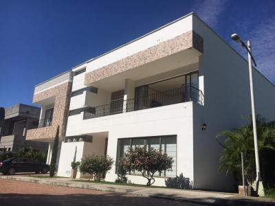 Casa En Venta En Ibague V31073, 532 mt2, 4 habitaciones