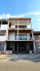 Casa En Venta En Jamundi En Bonanza V14999, 220 mt2, 4 habitaciones