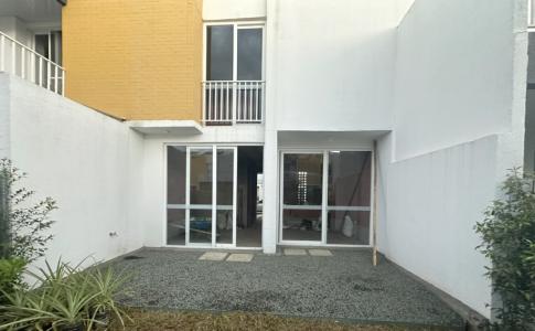 Casa En Venta En Jamundi V156277, 95 mt2, 3 habitaciones