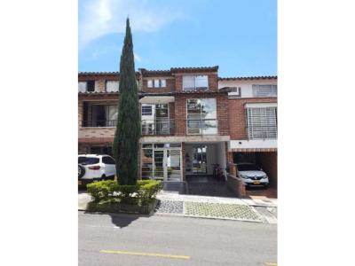 En venta Casa duplex  en la Estrella, Medellin., 160 mt2, 4 habitaciones
