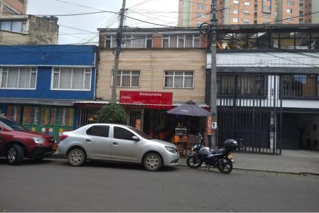Casa Local En Venta En Bogota V61499, 301 mt2, 6 habitaciones