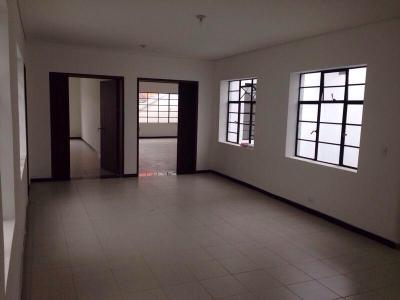 Casa Local En Venta En Bogota En Quinta Camacho V30718, 580 mt2