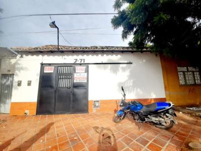 Casa Local En Venta En Cucuta En El Llano V50490, 210 mt2, 4 habitaciones