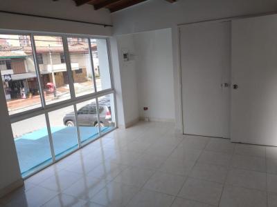 Casa Local En Venta En Medellin V50821, 350 mt2, 5 habitaciones