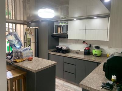 VENTA CASA EN ESTAMBUL,MANIZALES, 162 mt2, 3 habitaciones