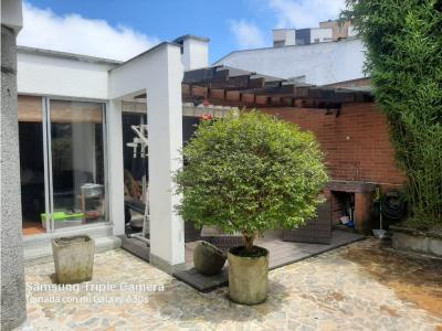 VENTA CASA LA FRANCIA MANIZALES, 295 mt2