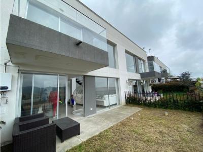 Casa en venta en Cerro de Oro Manizales, 129 mt2, 3 habitaciones