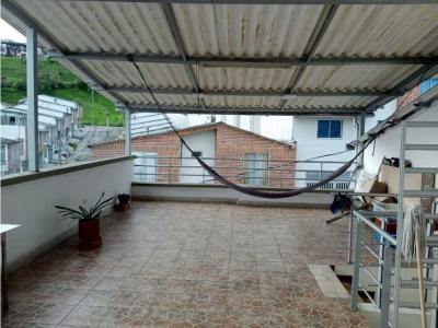 Venta Casa Carola Manizales, 170 mt2, 3 habitaciones