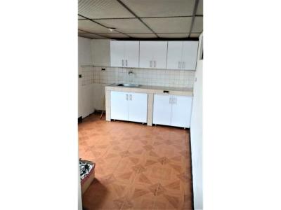 Venta de casa en Aranjuez, 80 mt2, 3 habitaciones