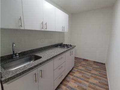 VENTA CASA NOGALES CON RENTA, MANIZALES, 135 mt2, 3 habitaciones