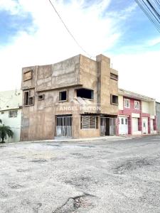 TOWNHOUSE VENTA CUMBRES DE MARACAIBO API 5759, 321 mt2, 4 habitaciones