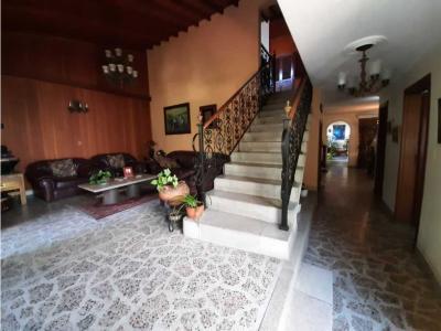 Venta Casa Unifamiliar, Simon Bolivar, Medellín, 320 mt2, 5 habitaciones