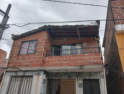 Casa En Venta En Medellin En Castilla V29760, 76 mt2, 3 habitaciones