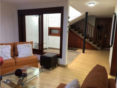 Se Vende Casa Unifamiliar En Belén Miravalle , 194 mt2, 3 habitaciones