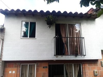 Venta casa unifamiliar en san Antonio de prado urbanización abierta , 4 habitaciones