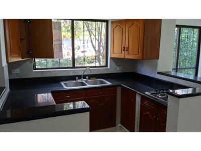 SE VENDE CASA BUENOS AIRES COD 7620, 80 mt2, 3 habitaciones