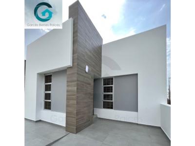 Casa en venta, 68 mt2, 3 habitaciones