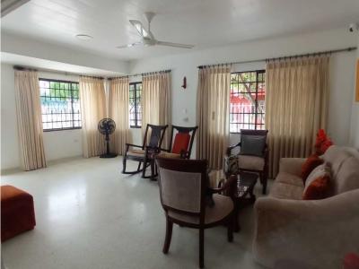 Vendo casa en el barrio panama, 100 mt2, 3 habitaciones