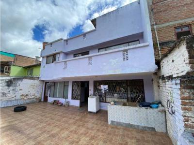 Casa cerca al centro en venta en Pasto Nariño, 450 mt2, 6 habitaciones