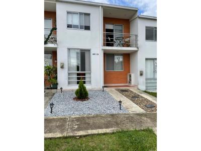 Se Vende Espectacular Casa en Conjunto Residencial de Galicia., 96 mt2, 3 habitaciones