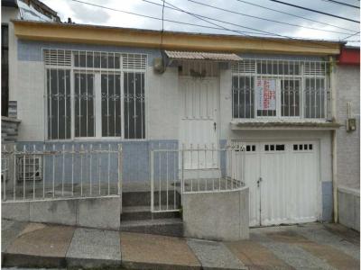 Vendo Casa de una sola planta Barrio Bostón Pereira, 111 mt2, 3 habitaciones