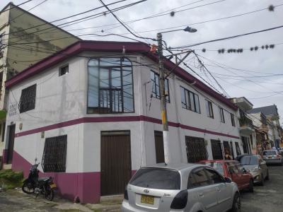 Casa En Venta En Pereira En Centro V73004, 126 mt2, 12 habitaciones