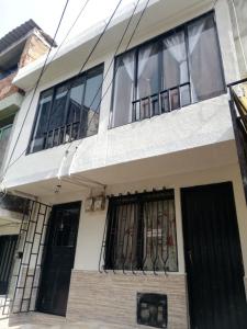 Casa En Venta En Pereira En Cuba V73036, 180 mt2, 6 habitaciones