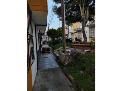 VENDO CASA EN VILLA DEL PRADO PEREIRA, 106 mt2, 3 habitaciones