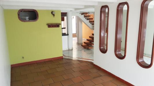 Casa En Venta En Pereira Altos De Corales VOYH1457, 160 mt2, 4 habitaciones