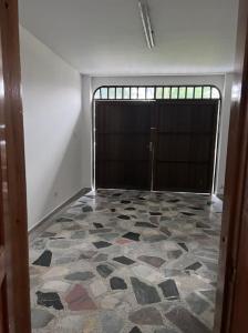 Casa En Venta En Pereira V42192, 228 mt2, 4 habitaciones