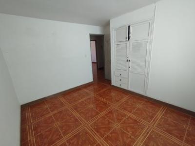 Casa En Venta En Pereira En Centro V72992, 237 mt2, 8 habitaciones