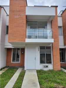 Casa En Venta En Pereira V95304, 152 mt2, 4 habitaciones