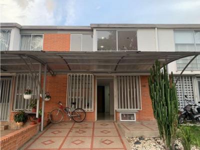 SE VENDE CASA EN VILLA VERDE, PEREIRA, 82 mt2, 3 habitaciones