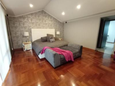 SE VENDE HERMOSA CASA EN CONJUNTO CERRADO EN ALAMOS , 3 habitaciones