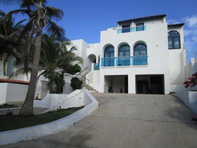 Casa En Venta En Puerto Colombia V65781, 450 mt2, 4 habitaciones