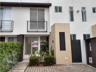Casa en venta Zonapredios Cabo Verde, 94 mt2, 3 habitaciones