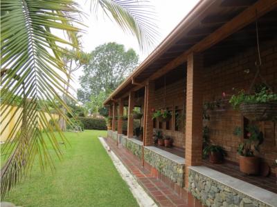 Casa campestre en Venta Rionegro , 1000 mt2, 7 habitaciones
