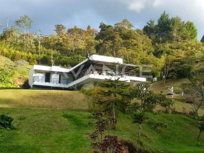 VF113 Casa finca para la venta en Tablacito Rionegro, Antioquia, 500 mt2, 5 habitaciones