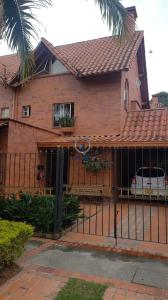 Casa para venta en Rionegro  3675, 220 mt2, 4 habitaciones