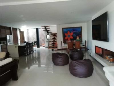 Casa en Venta de 365 m2 Sector San Joaquín Ríonegro, 365 mt2, 3 habitaciones