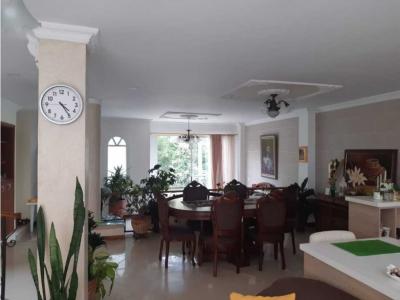 Se vende Apartamento en Sabaneta sector San José z, 360 mt2, 4 habitaciones