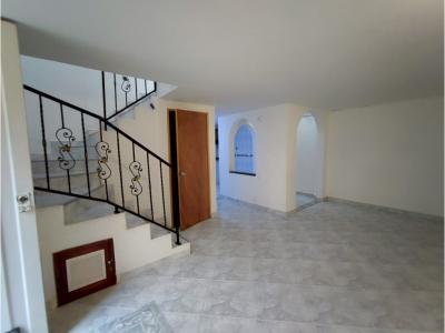 VENTA DE CASA EN SABANETA , 71 mt2, 3 habitaciones