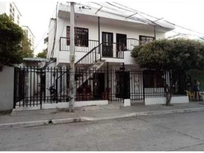 Linda casa de 2 pisos con 6 apartamentos barrio san francisco, 252 mt2, 14 habitaciones