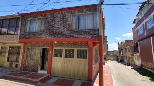 Casa En Venta En Soacha En San Mateo V151618, 200 mt2, 4 habitaciones